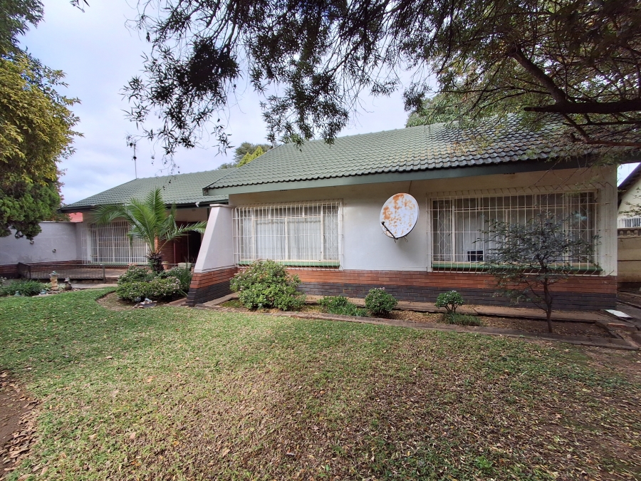 3 Bedroom Property for Sale in Roosheuwel North West